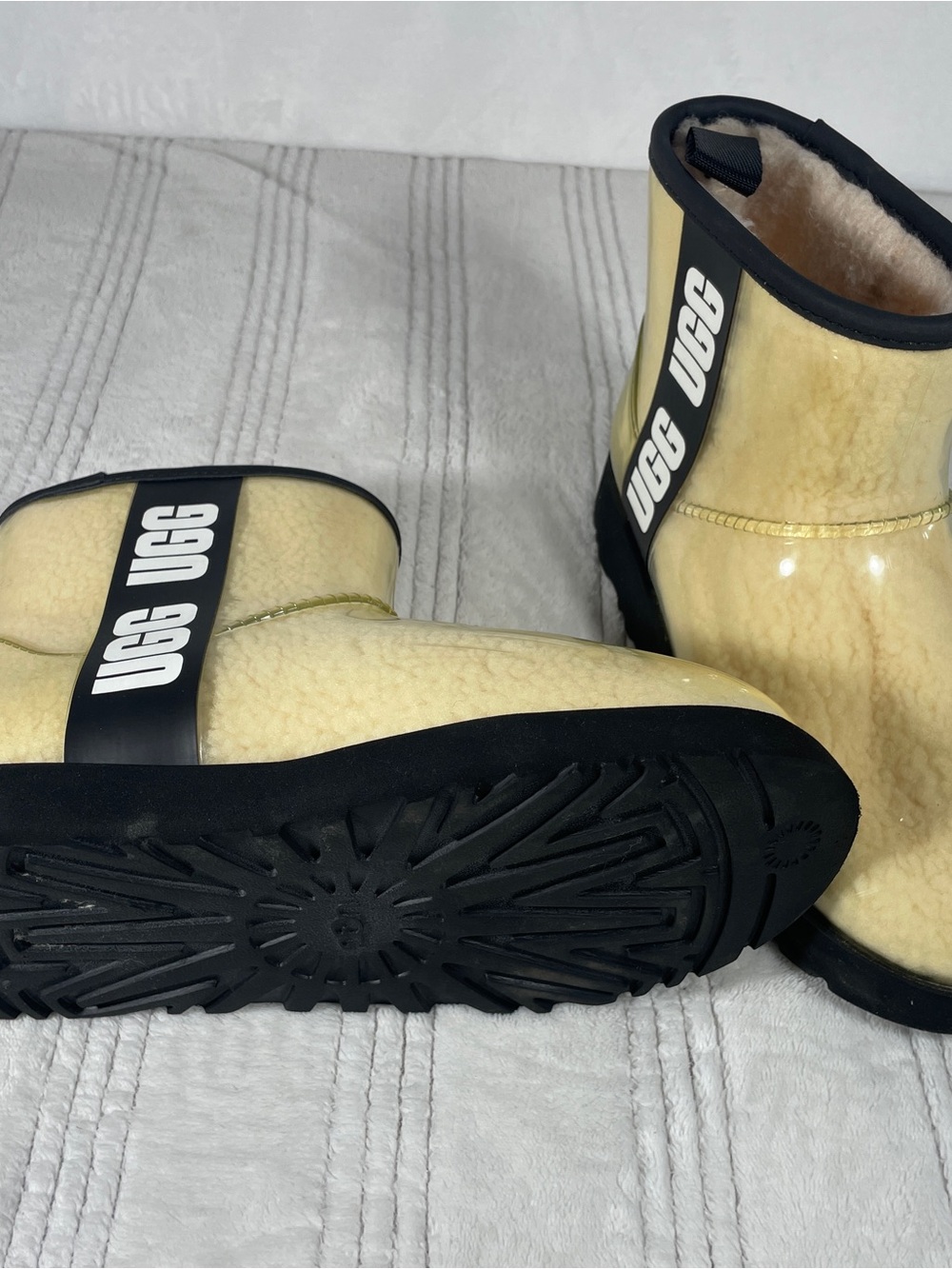 UGG Waterproof Fur Lined Rain Boots Women’s Size 6 - Picture 7 of 8